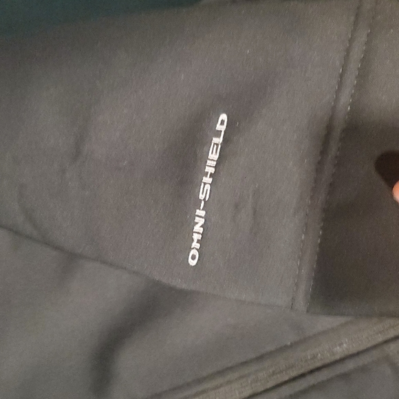 Columbia Omni-shield Breast Cancer zip up - Picture 2 of 4